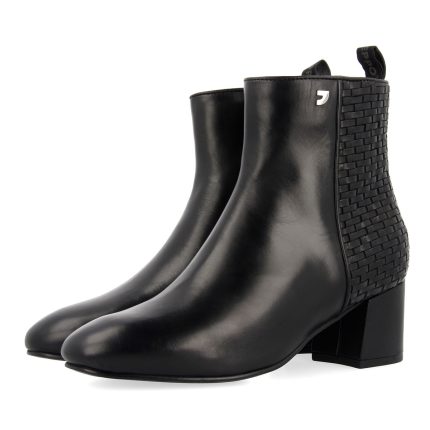 Gioseppo Кожени боти Friesland 56581 Black